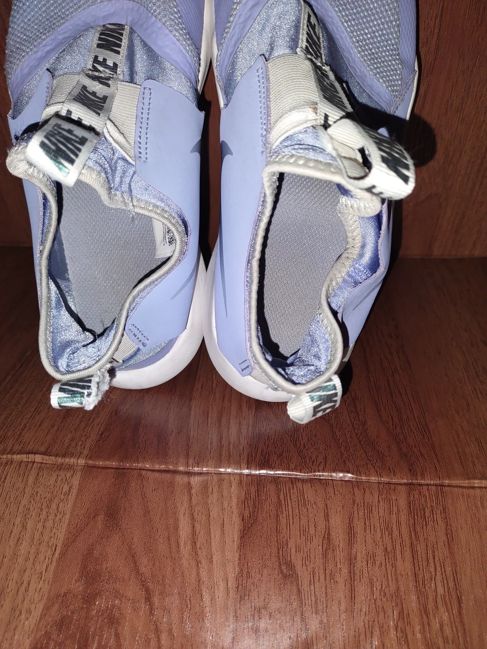 Nike 4Y Slip-On Casual Shoe in Lavender\Cornflower blue
